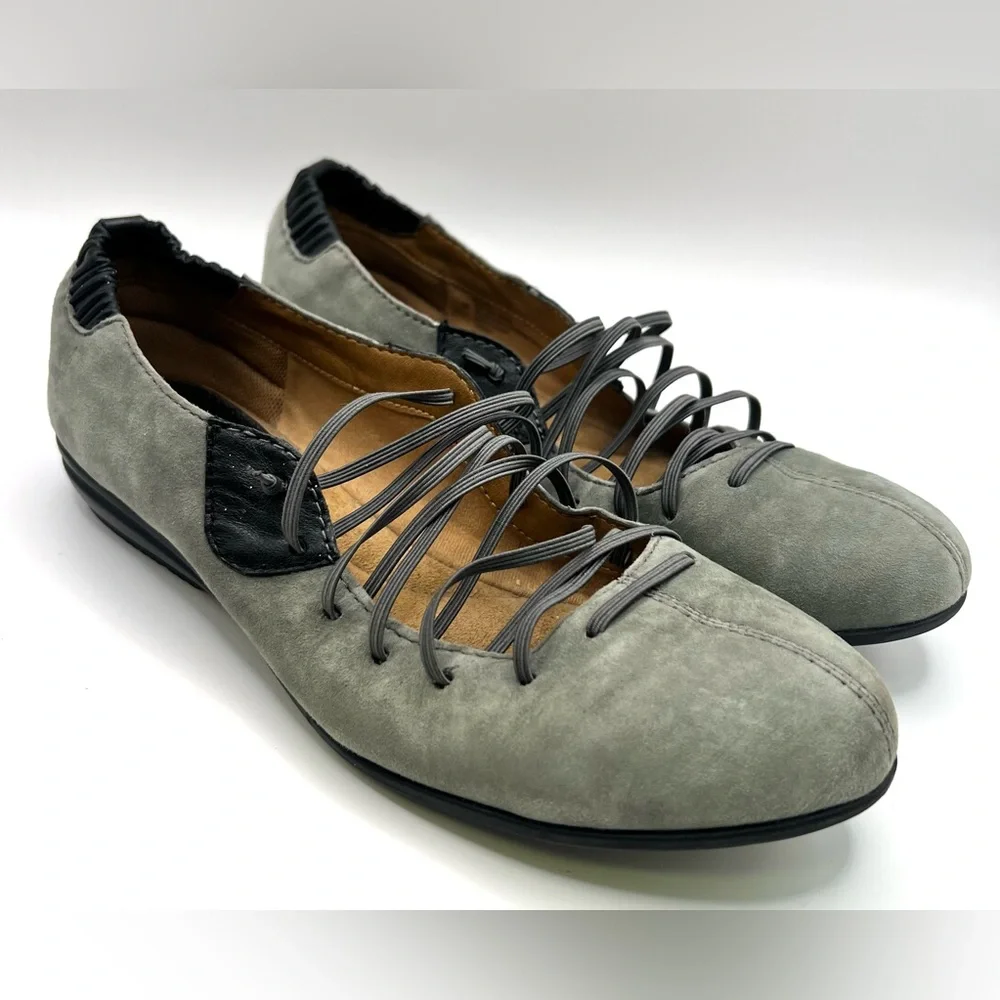 Comfortiva Women's Steel Grey Loafers- Lace‎ front- Size: 8M